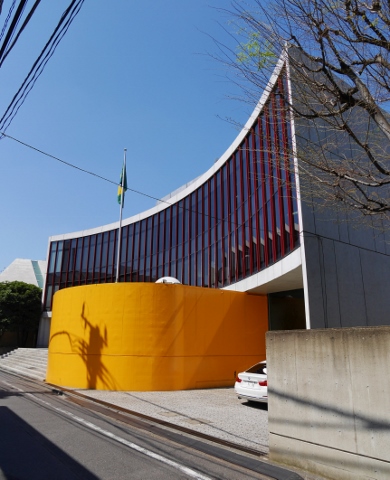 駐日ブラジル大使館 (390x480).jpg